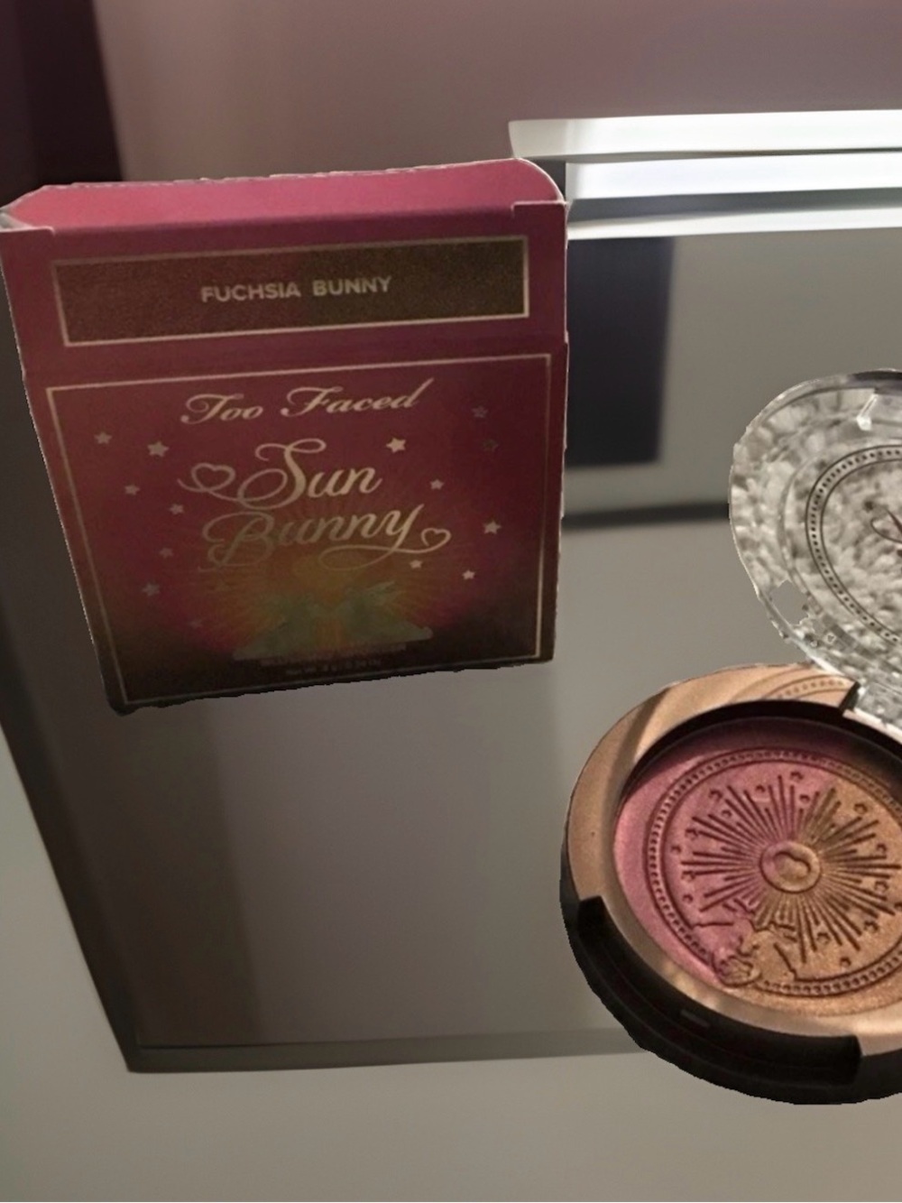 Too Faced Sun Bunny Shimmering Bronzer & Highlighter - Fuchsia Bunny